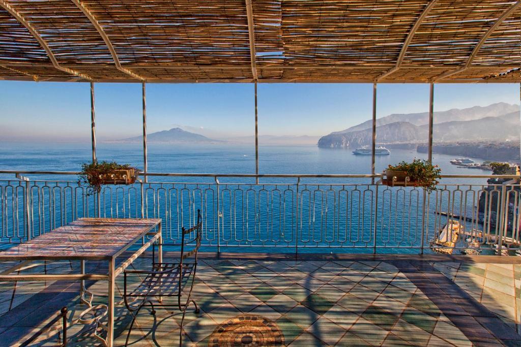 Hotel Settimo Cielo Sorrento Esterno foto