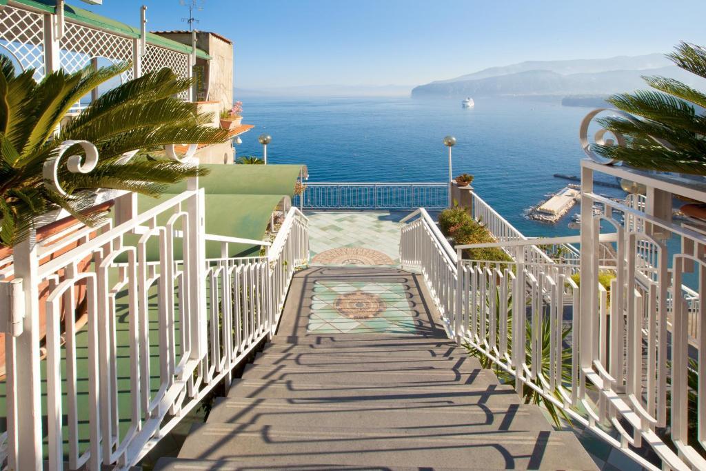 Hotel Settimo Cielo Sorrento Esterno foto