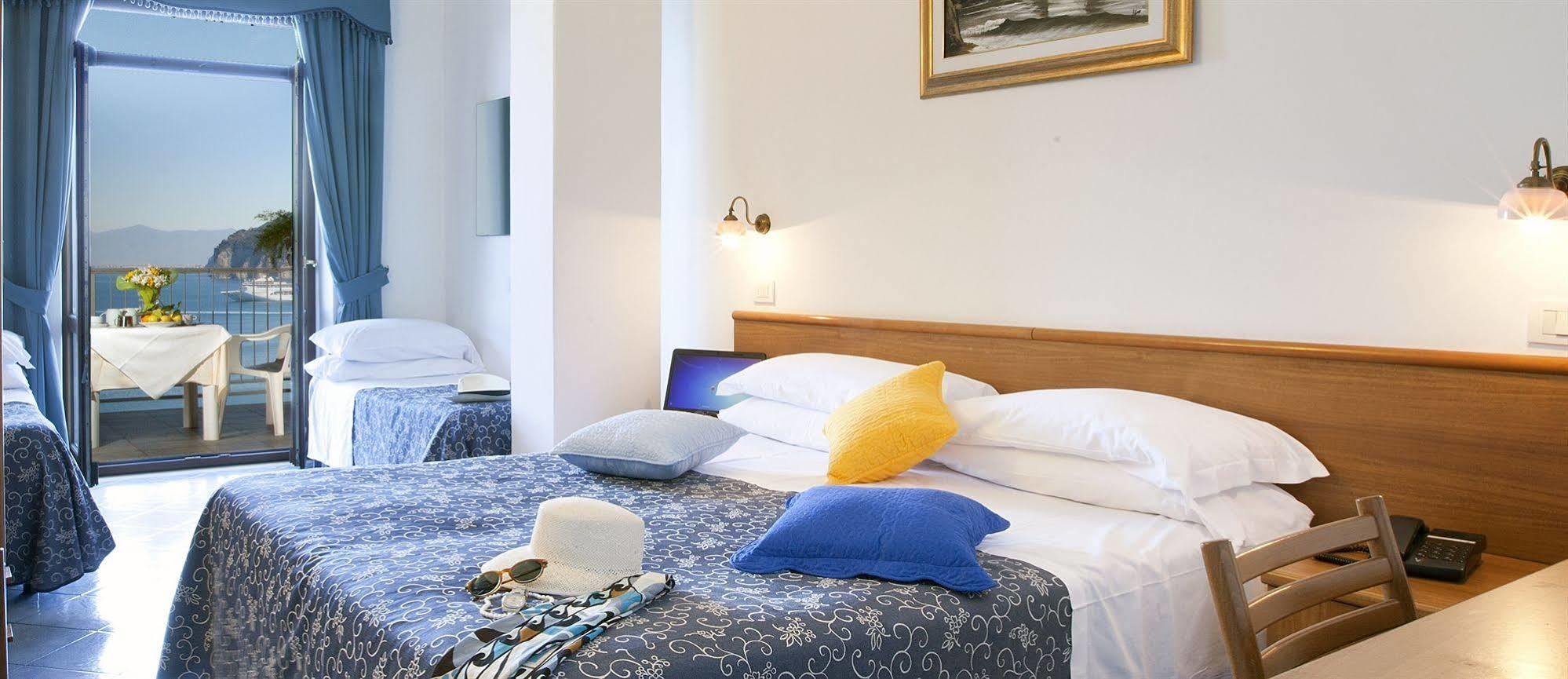 Hotel Settimo Cielo Sorrento Esterno foto